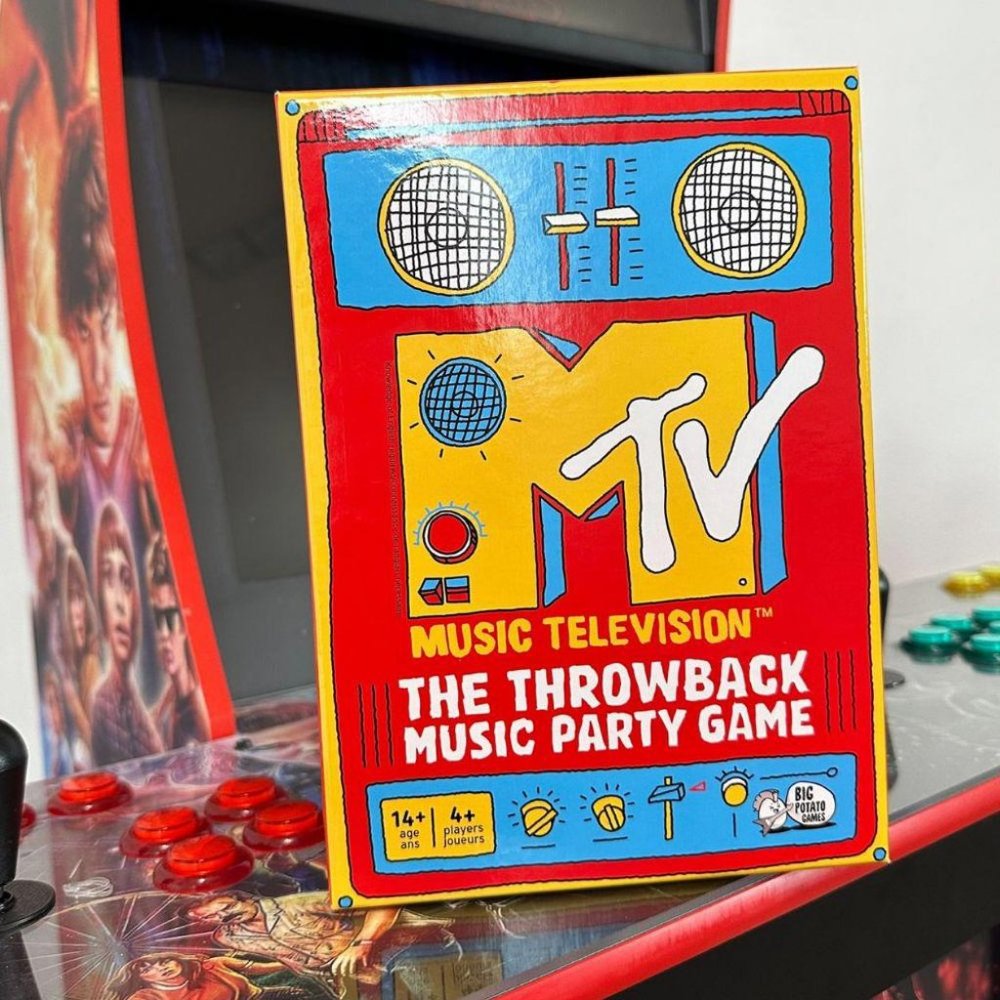 MTV THE THROWBACK MUSIC PARTY GAME‎ - UNOPENED*